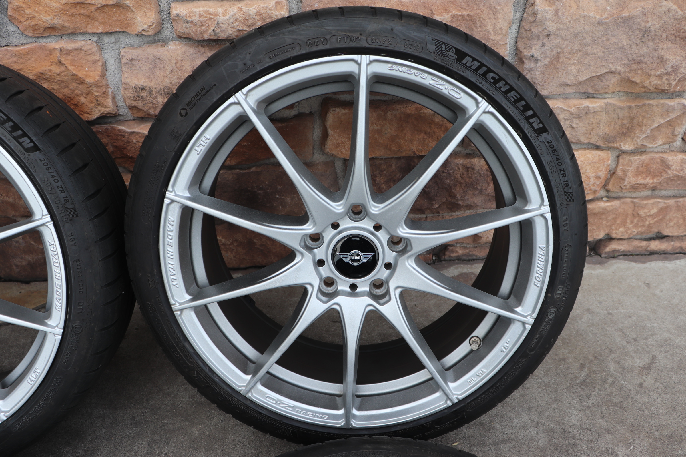 中古】OZ Racing Formula HLT 5H 18ｲﾝﾁｱﾙﾐ MINI｜T'sCLUB カスタムパーツ